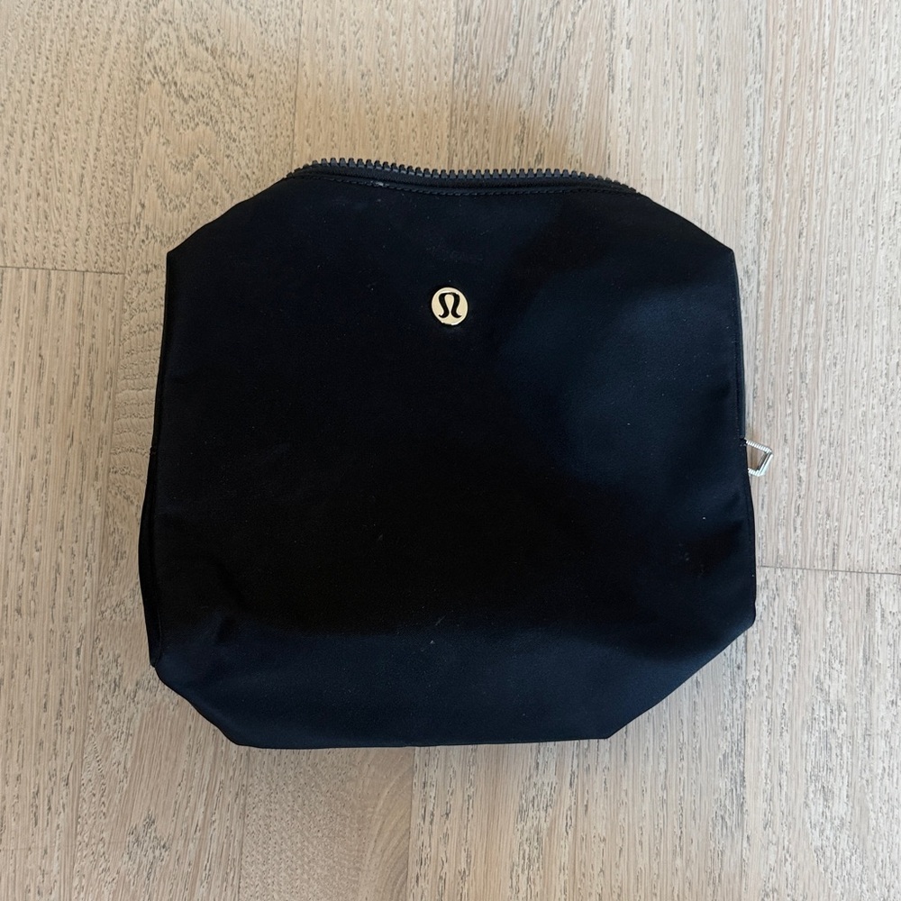 Lululemon Black Nylon Pouch